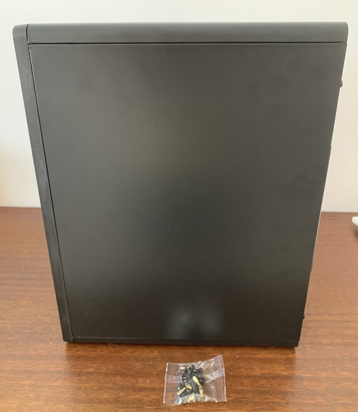 Gabinete PC Torre HAYOM Home Office Desktop Micro ATX — MC